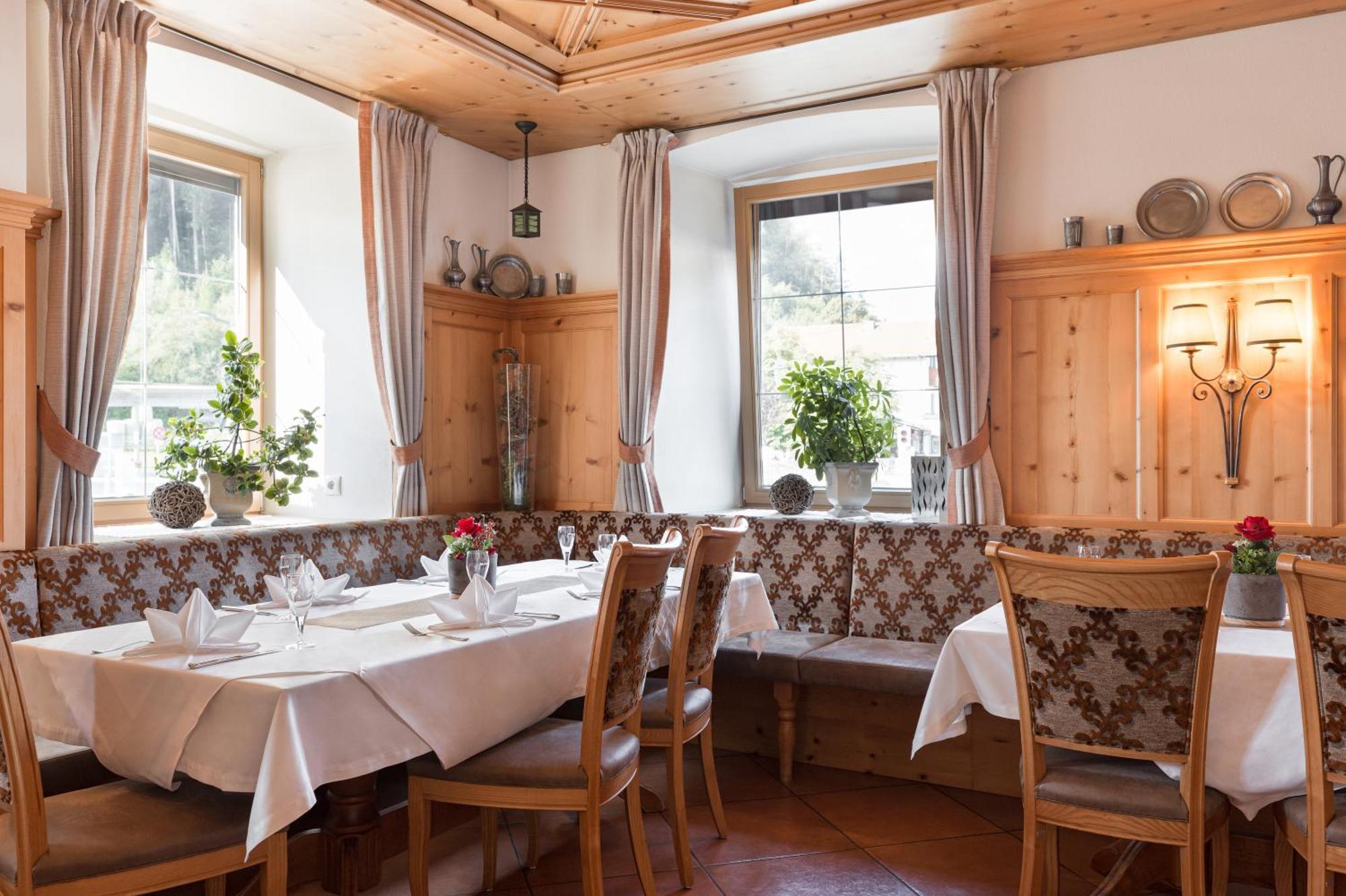 Gasthof-Hotel Post Strass im Zillertal Exterior foto